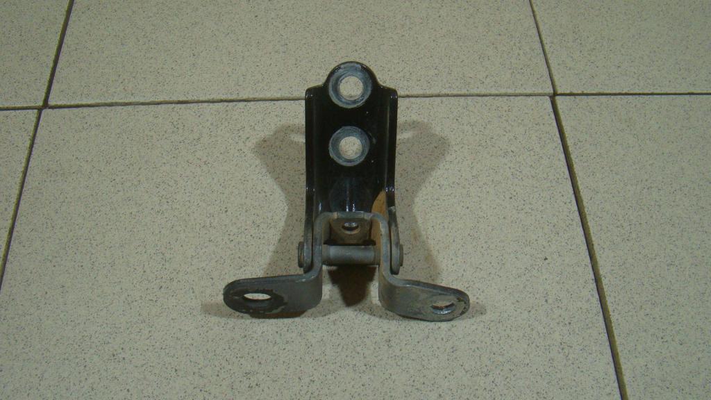 Петля двери задней правой нижняя, 500 рублей, Пермь