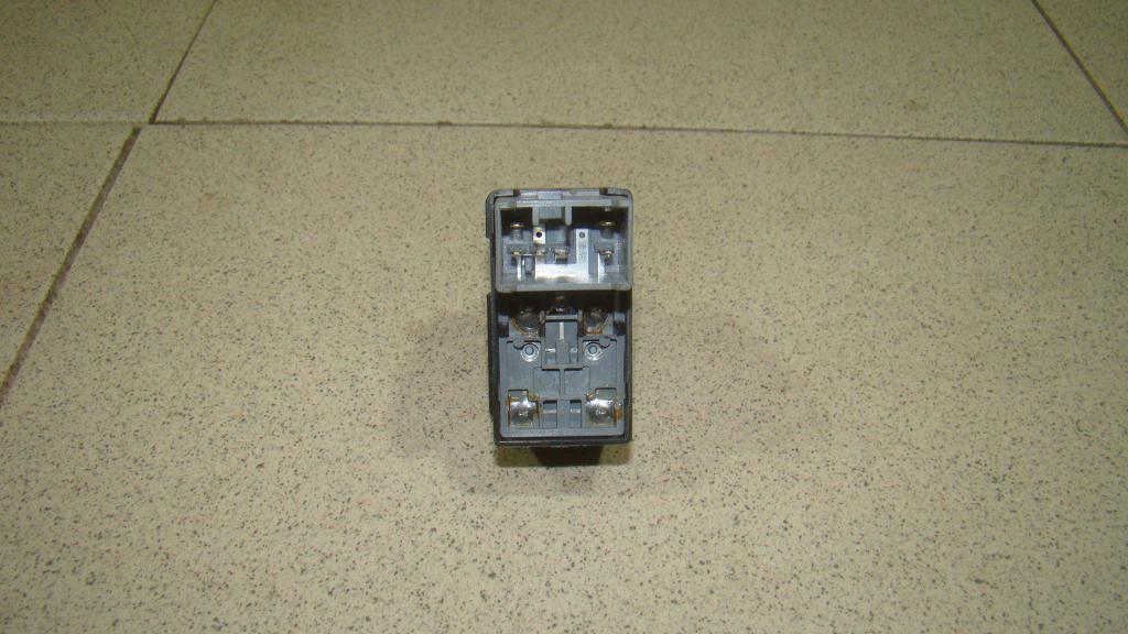 Кнопка стеклоподъемника, 500 рублей, Пермь