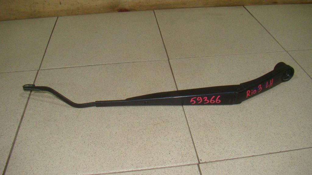 Поводок стеклоочистителя передний левый, 500 рублей, Пермь