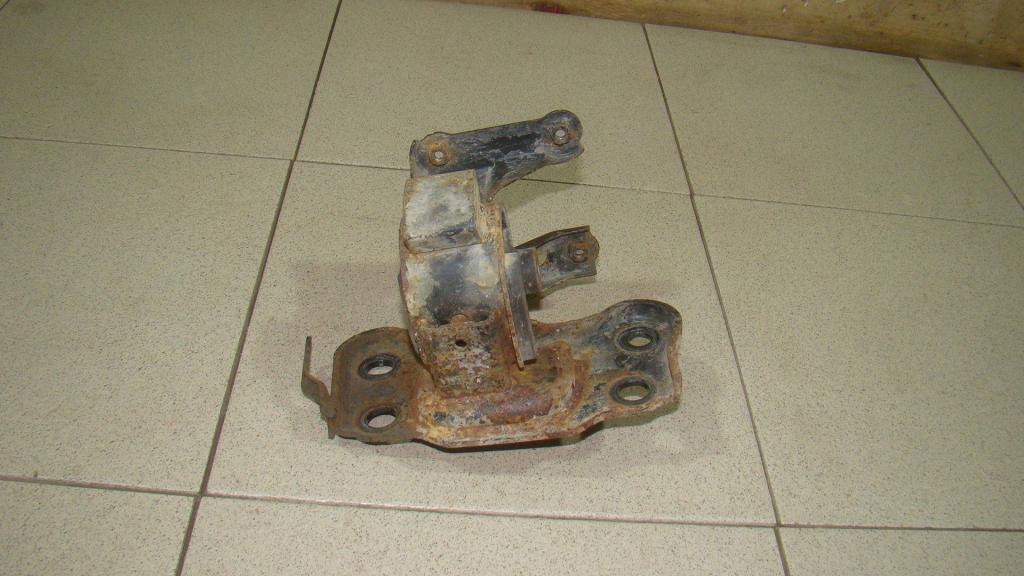 Опора КПП левая, 1100 рублей, Пермь