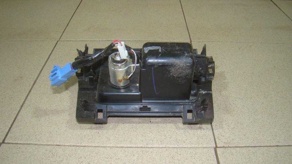 Пепельница передняя, 1000 рублей, Пермь