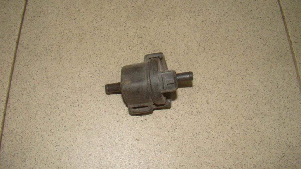 Клапан вентиляции топливного бака, 800 рублей, Пермь