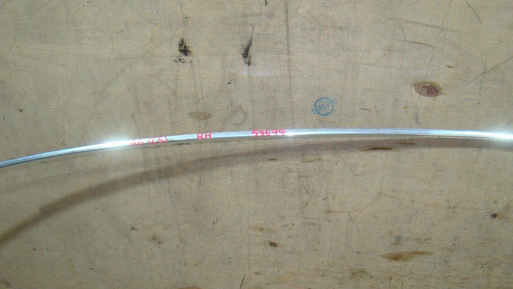 Молдинг крыши правый, 2000 рублей, Пермь