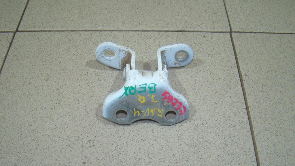 Петля двери задней правой верхняя, 1000 рублей, Пермь