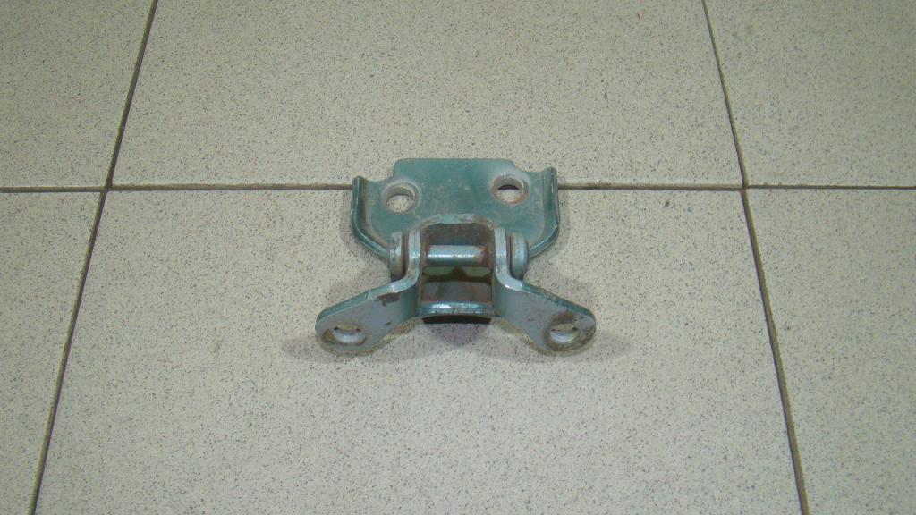 Петля двери передней, 500 рублей, Пермь