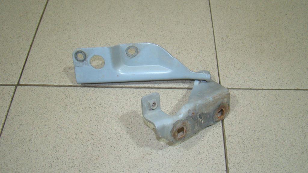 Петля капота правая, 500 рублей, Пермь