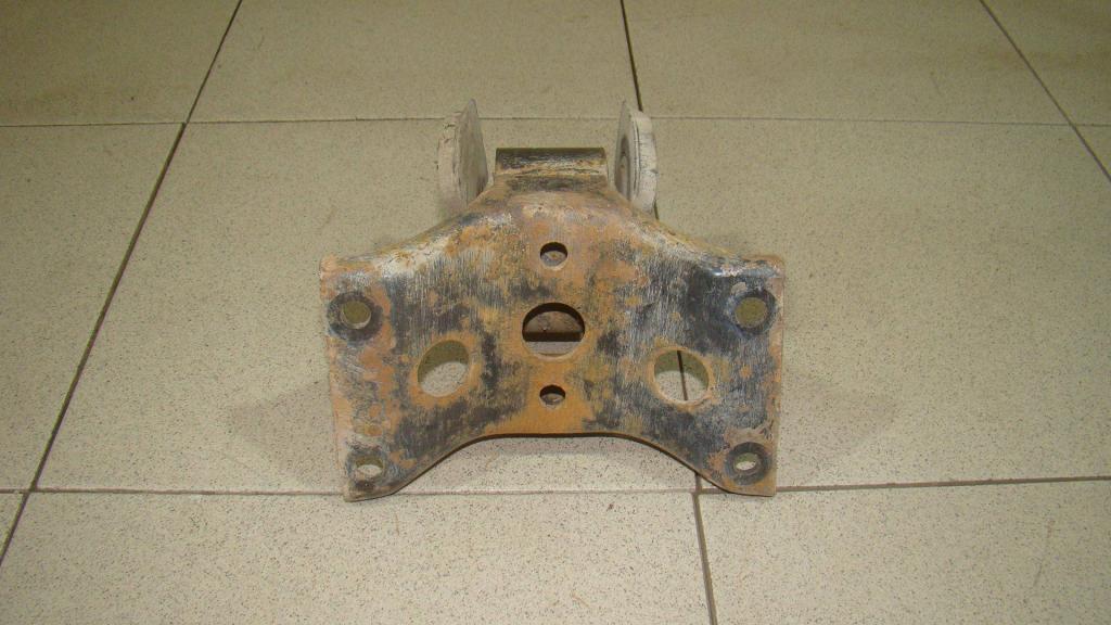 Опора КПП левая, 1000 рублей, Пермь