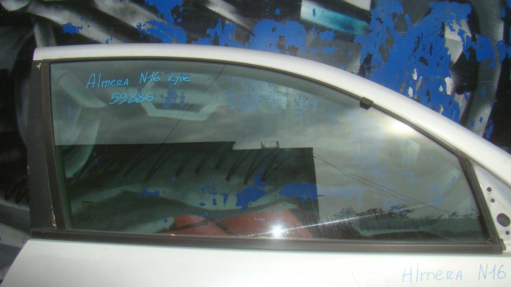 Стекло двери передней правой, 1500 рублей, Пермь