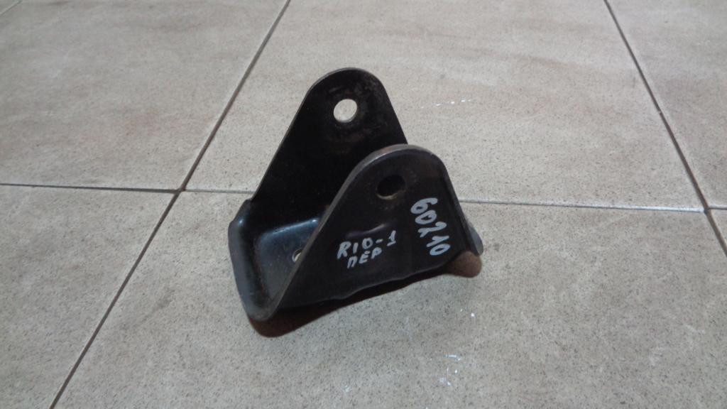 Кронштейн двигателя передний, 500 рублей, Пермь