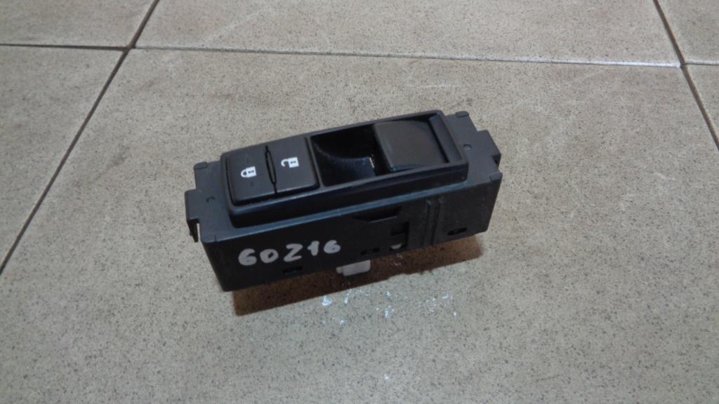 Кнопка стеклоподъемника, 500 рублей, Пермь