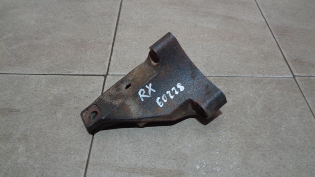 Кронштейн двигателя правый, 1000 рублей, Пермь