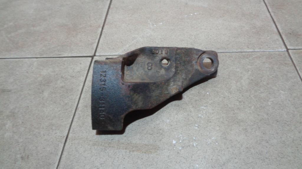 Кронштейн двигателя правый, 1000 рублей, Пермь