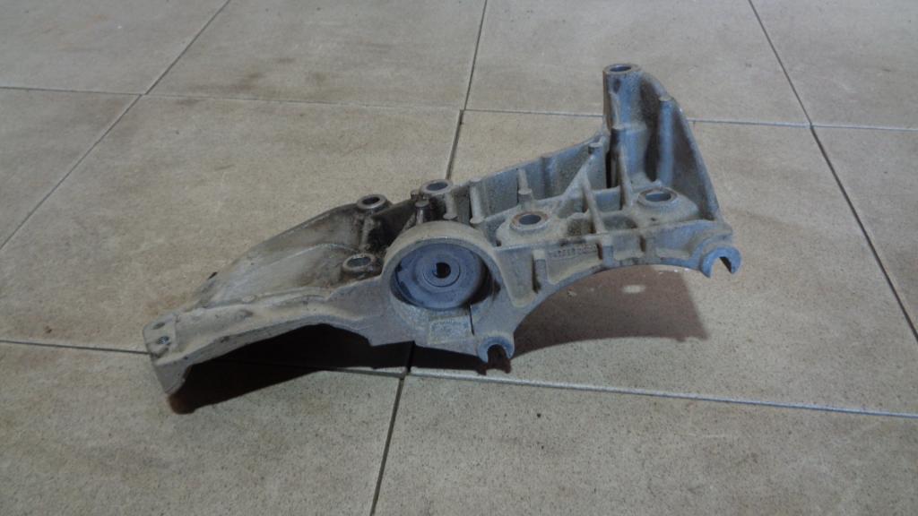 Кронштейн генератора, 1000 рублей, Пермь