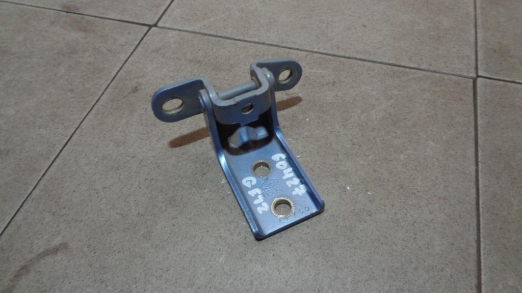 Петля двери задней левой нижняя, 500 рублей, Пермь