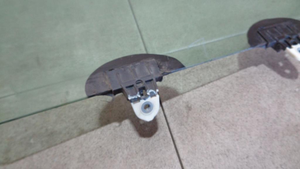 Стекло двери задней правой, 1000 рублей, Пермь