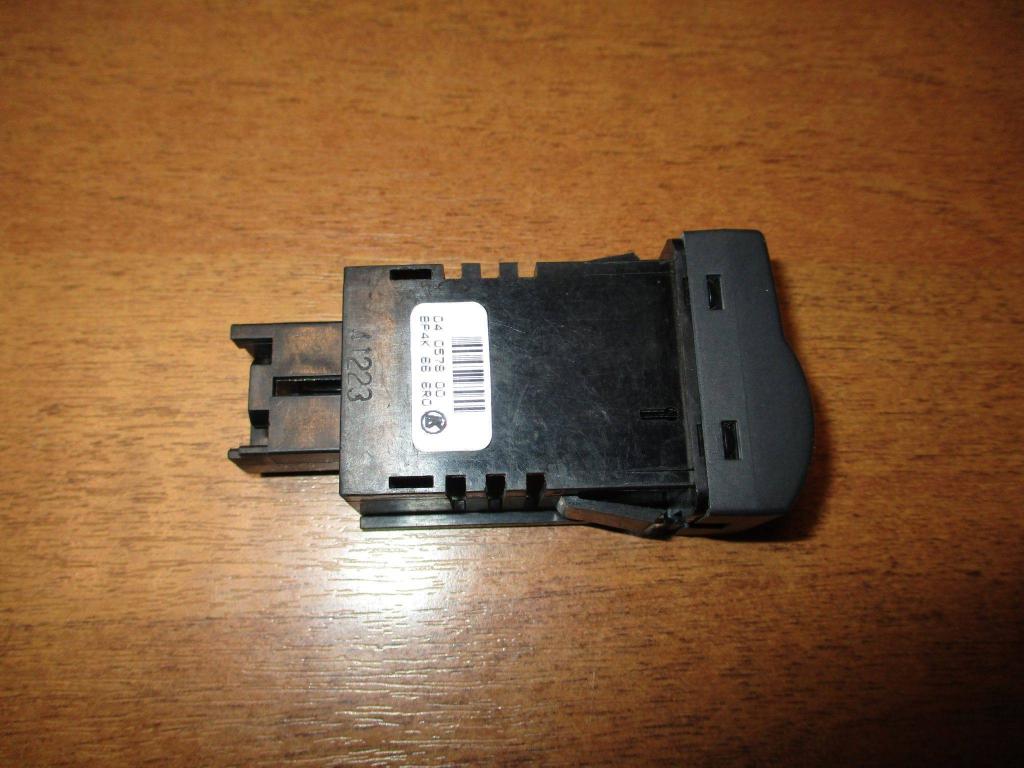 Кнопка освещения панели приборов, 500 рублей, Пермь