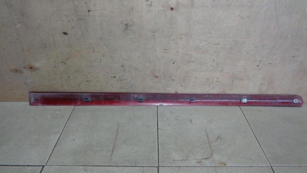 Молдинг передней правой двери, 1000 рублей, Пермь