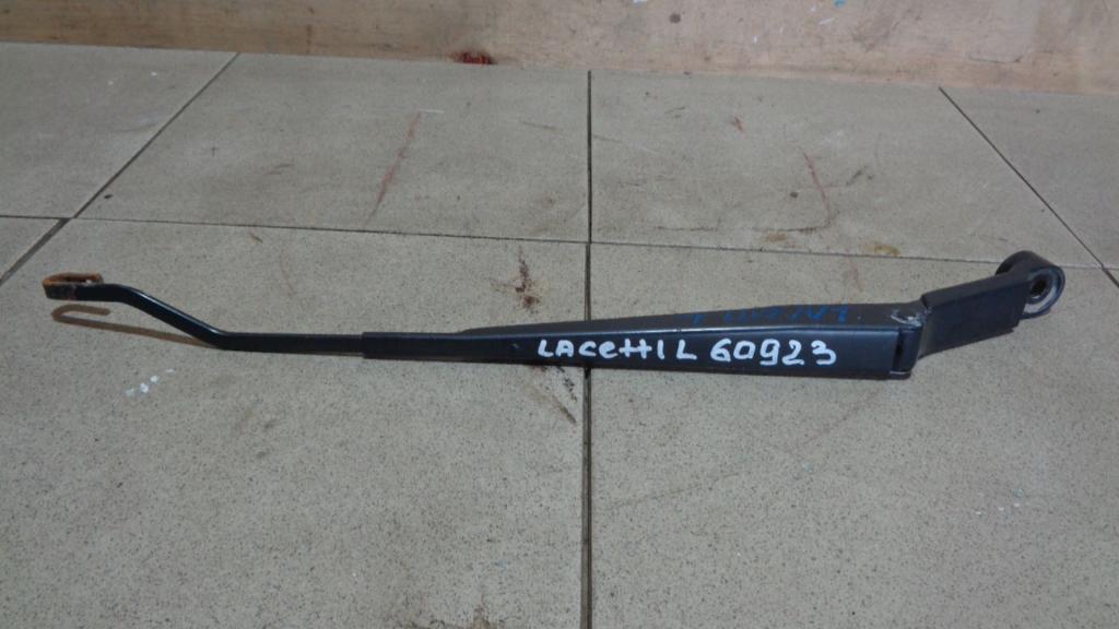 Поводок стеклоочистителя передний левый, 500 рублей, Пермь