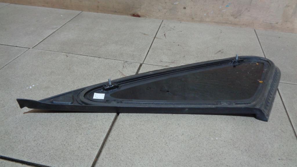 Стекло кузовное глухое правое, 500 рублей, Пермь