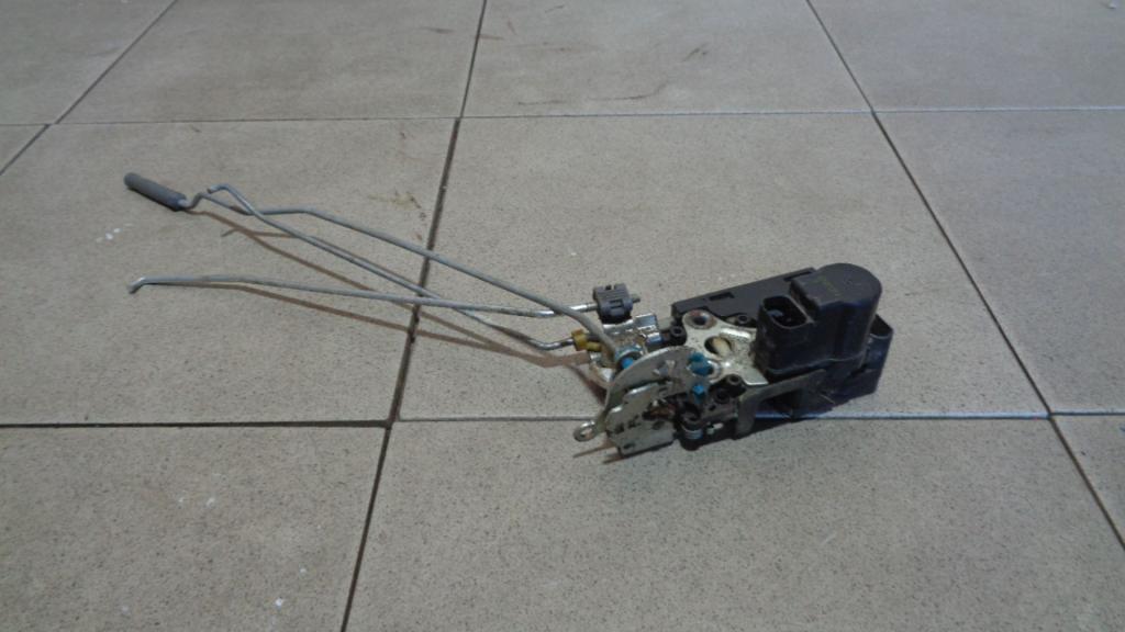 Замок двери передней правой, 1000 рублей, Пермь