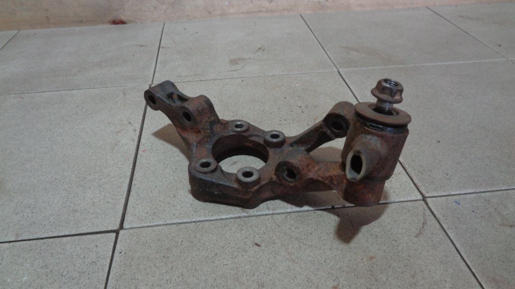 Кулак поворотный задний правый, 1000 рублей, Пермь