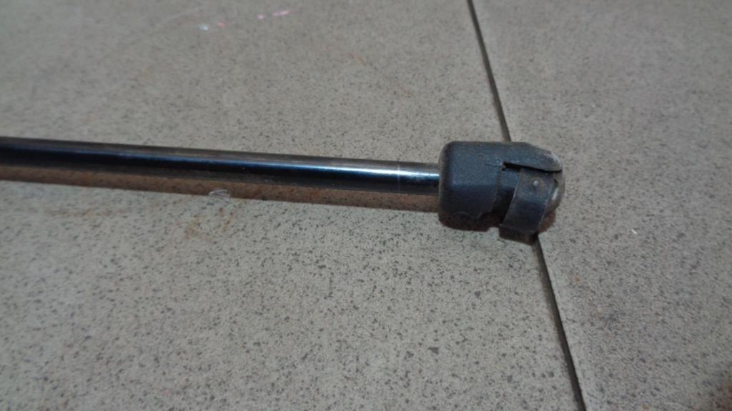 Амортизатор двери багажника, 500 рублей, Пермь