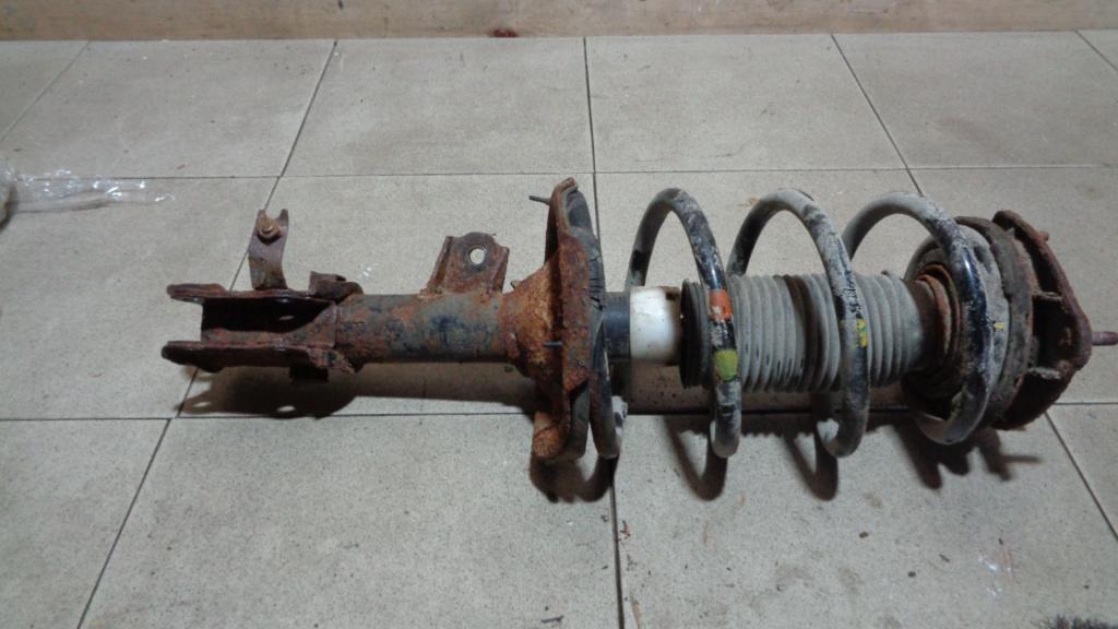 Амортизатор передний правый, 1500 рублей, Пермь