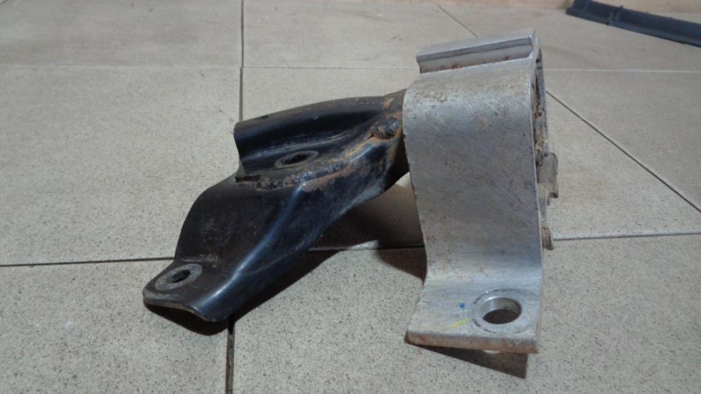 Опора двигателя правая, 1000 рублей, Пермь