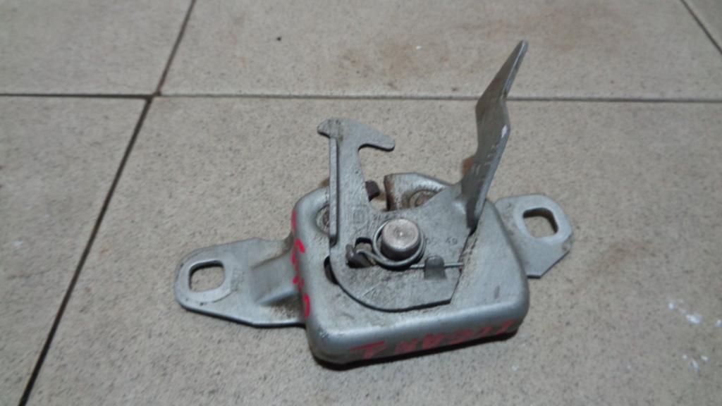 Замок капота, 550 рублей, Пермь