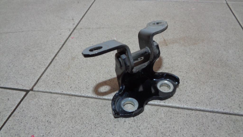 Петля двери задней правой верхняя, 500 рублей, Пермь