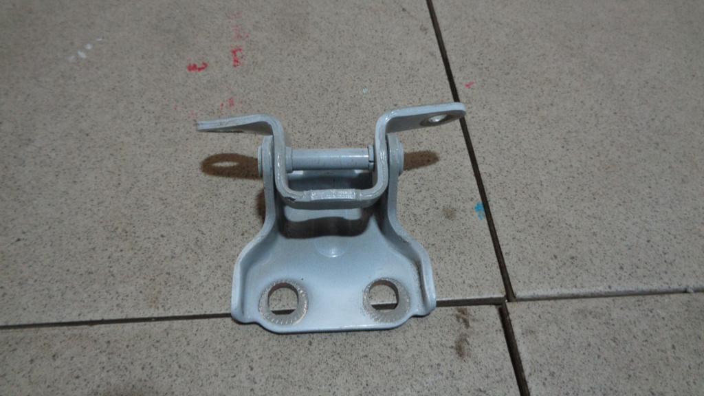 Петля двери передней левой нижняя, 500 рублей, Пермь