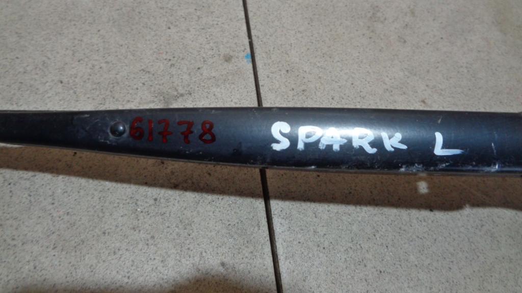 Поводок стеклоочистителя передний левый, 650 рублей, Пермь