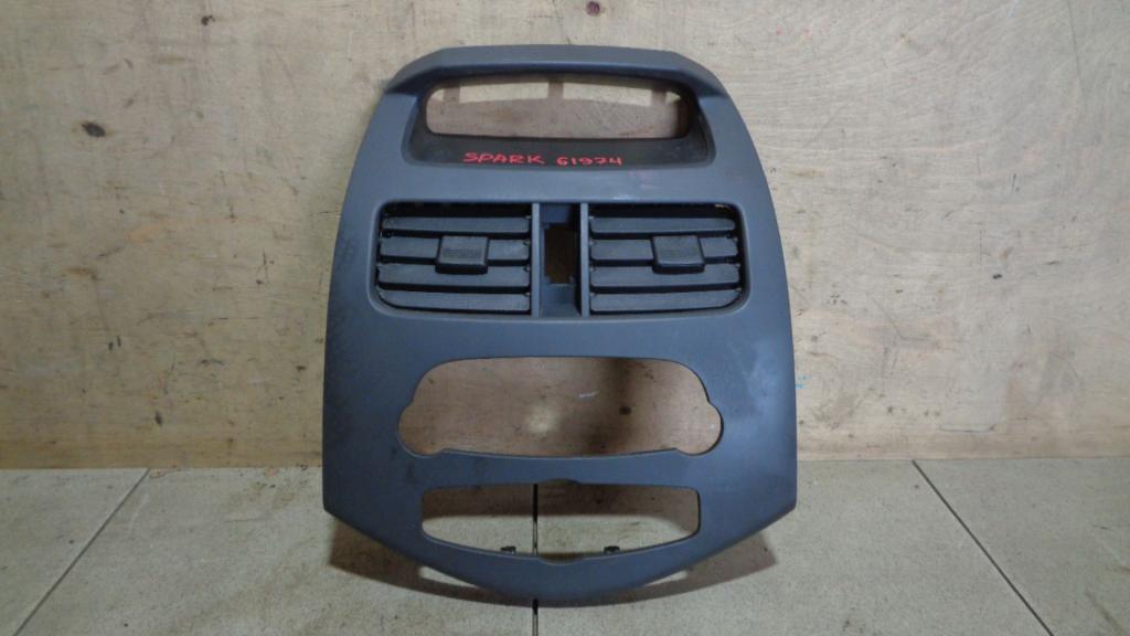 Рамка магнитолы, 2000 рублей, Пермь