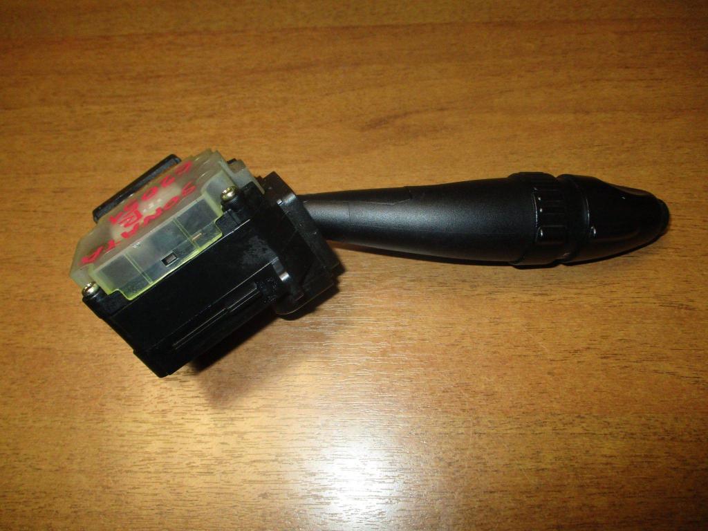 Переключатель стеклоочистителей, 1000 рублей, Пермь