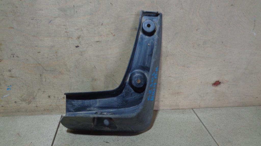 Брызговик передний правый, 500 рублей, Пермь