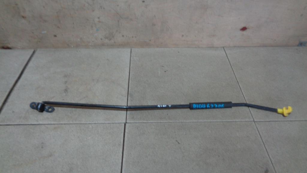 Держатель капота, 500 рублей, Пермь