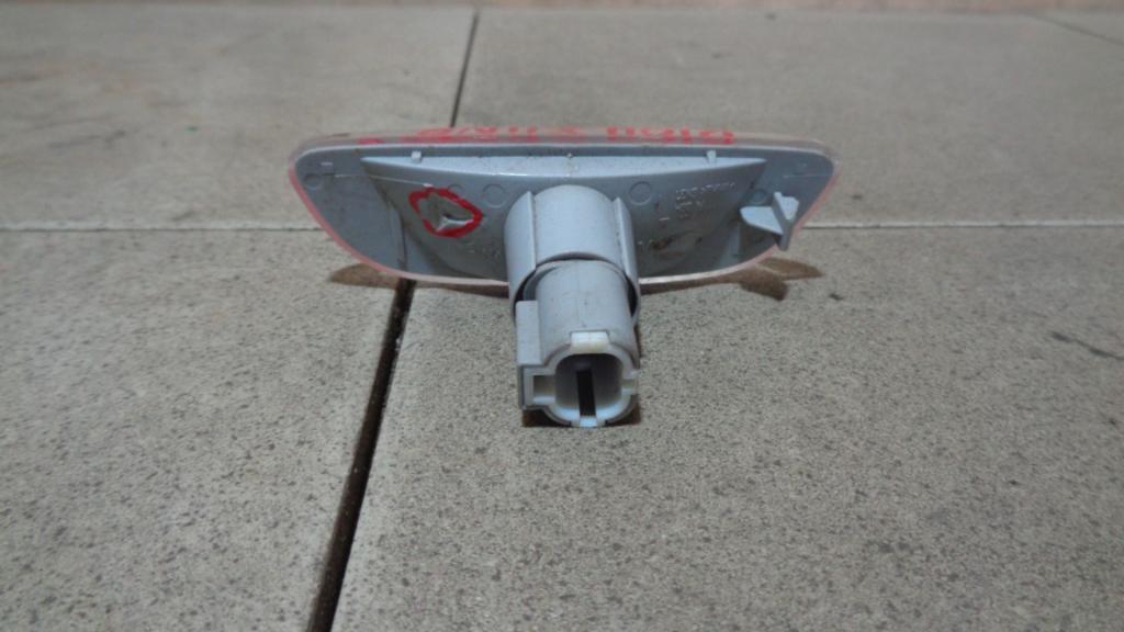 Повторитель на крыло правый, 600 рублей, Пермь