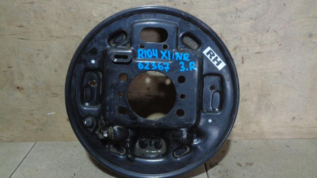 Щит опорный задний правый, 2000 рублей, Пермь