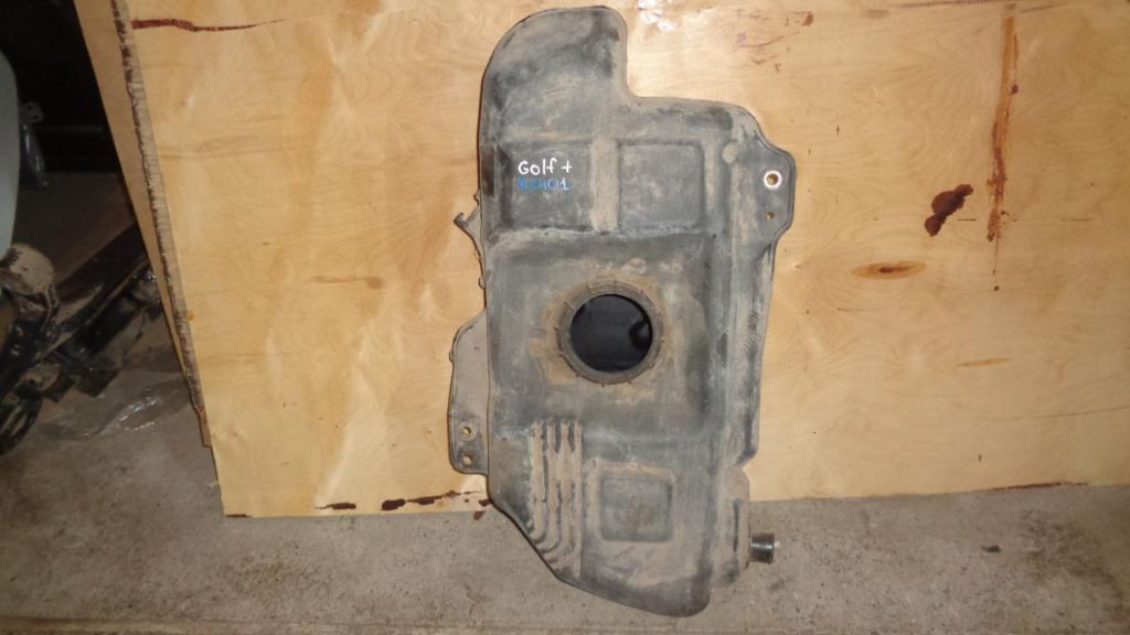 Бак топливный, 2500 рублей, Пермь