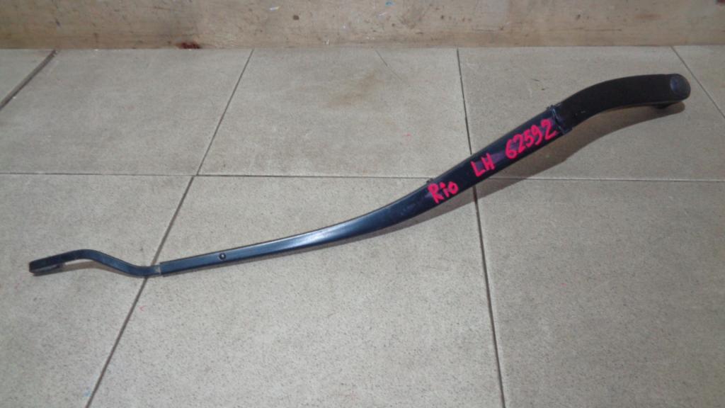 Поводок стеклоочистителя передний левый, 2000 рублей, Пермь