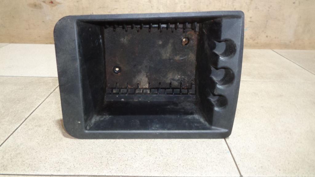 Ящик передней консоли, 500 рублей, Пермь