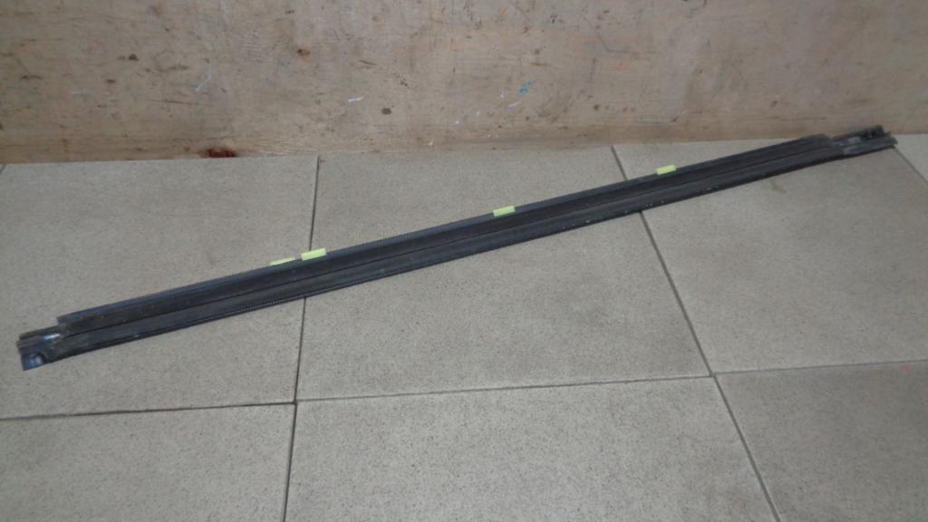 Накладка стекла переднего левого, 700 рублей, Пермь