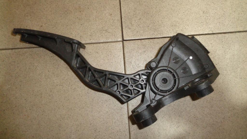 Педаль газа, 1000 рублей, Пермь