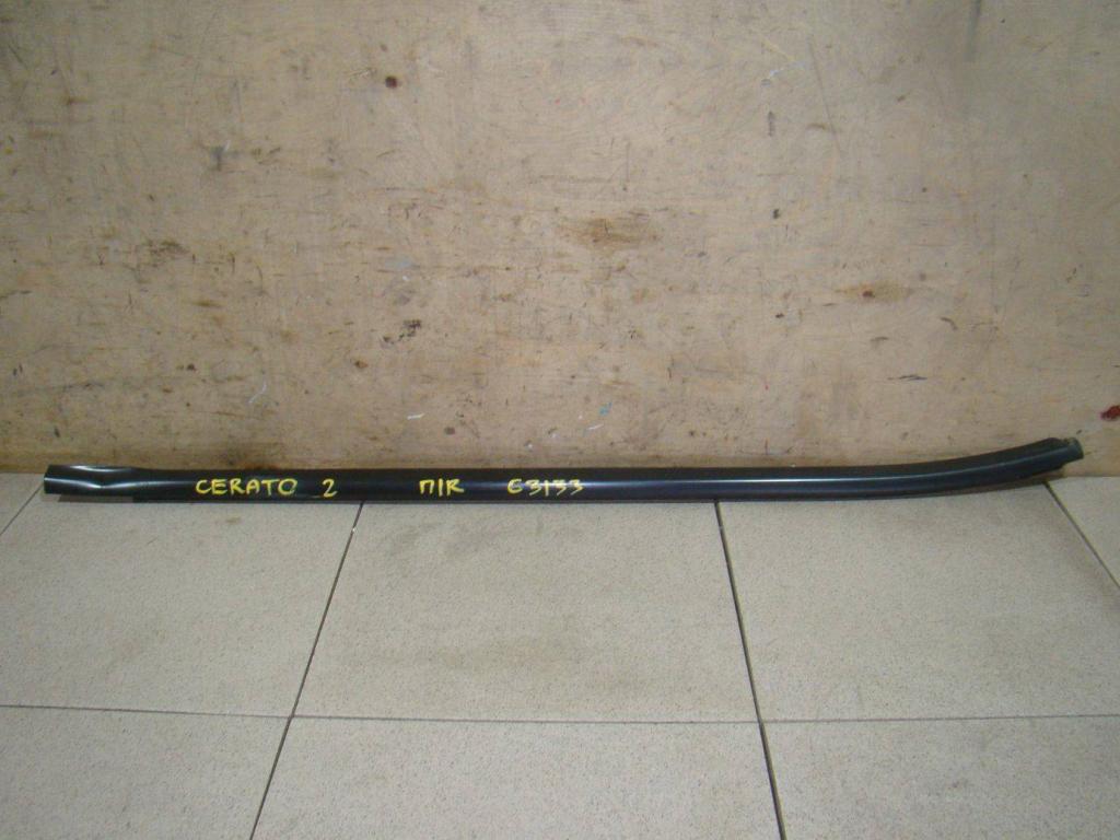 Накладка стекла переднего правого, 1000 рублей, Пермь