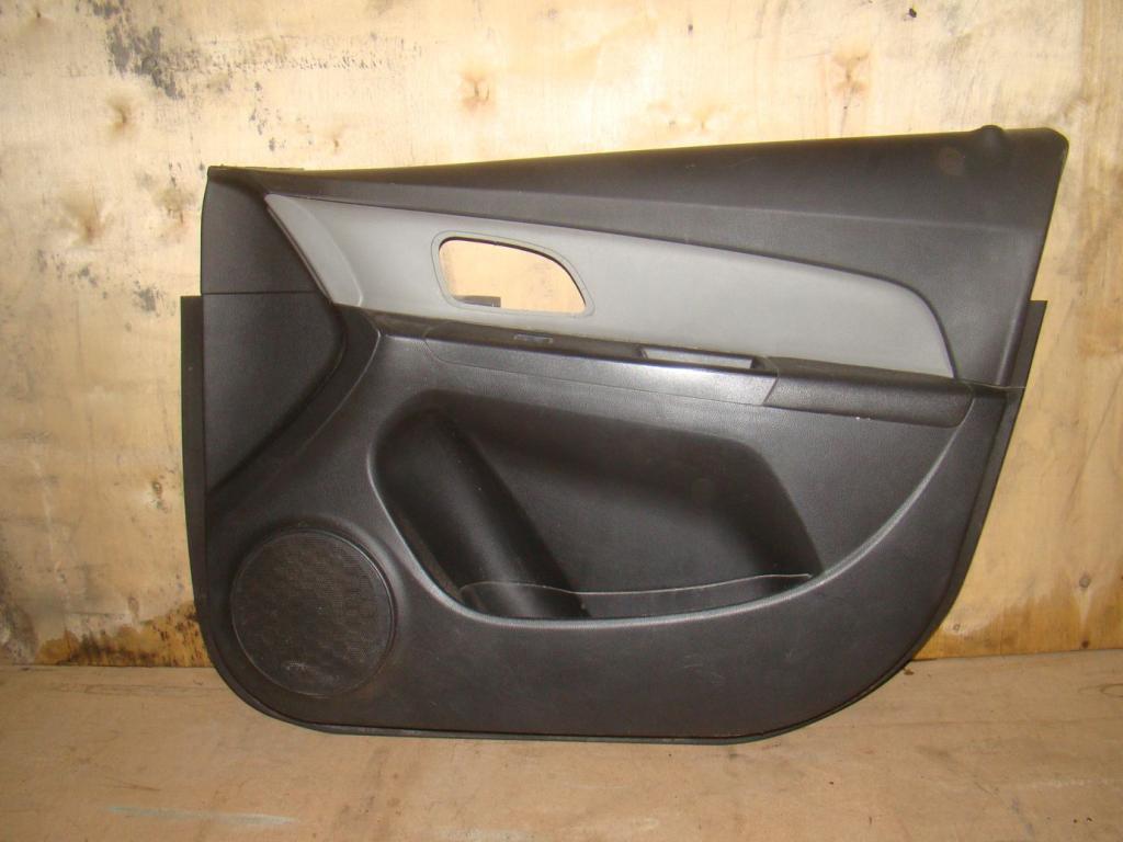 Обшивка двери передней правой, 1500 рублей, Пермь