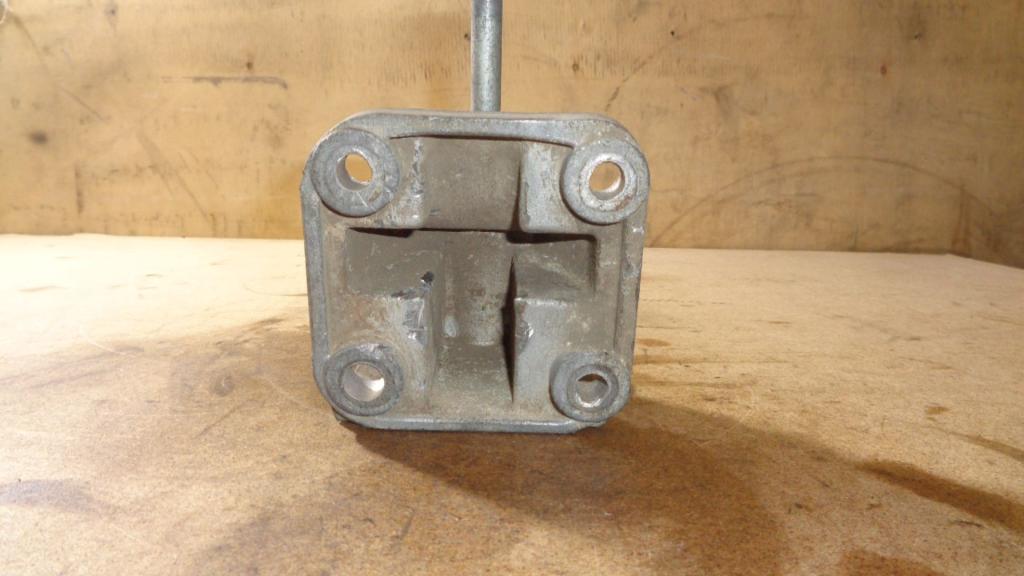 Кронштейн опоры двигателя, 1000 рублей, Пермь