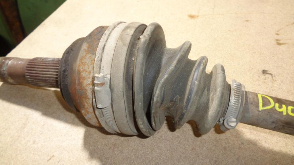 Полуось передняя правая, 9000 рублей, Пермь