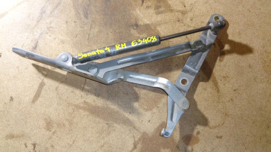 Петля крышки багажника, 550 рублей, Пермь