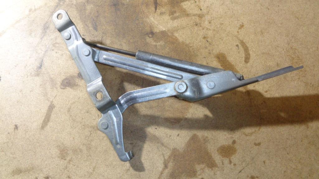 Петля крышки багажника, 550 рублей, Пермь