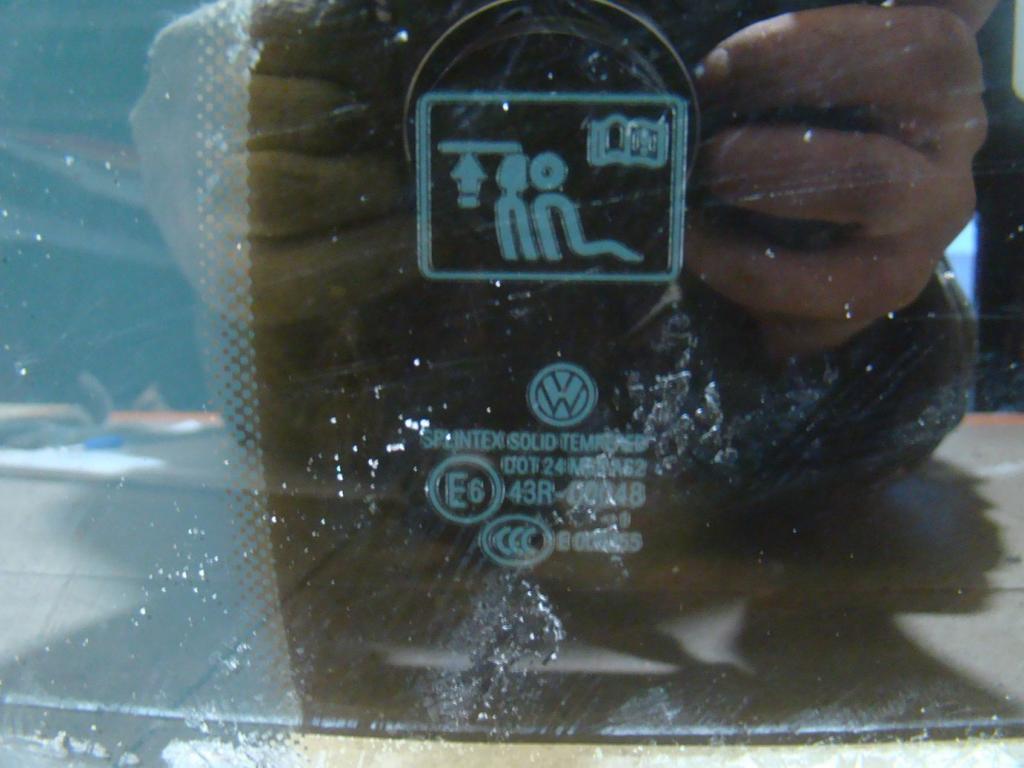 Стекло двери задней правой форточка, 500 рублей, Пермь